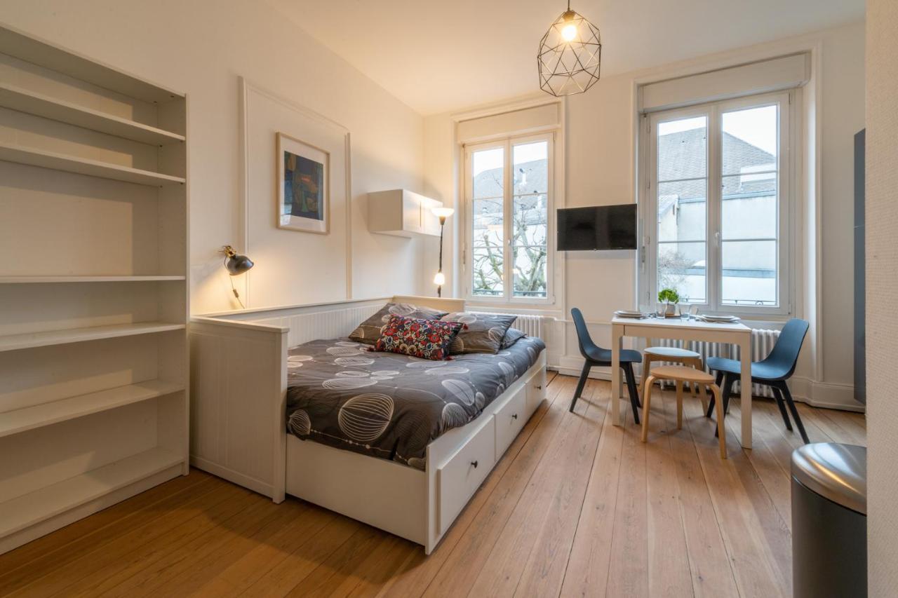 Le Schuman - Suites En Hyper Centre - Gare - Fibre - Rbnb - Mulhouse Bagian luar foto